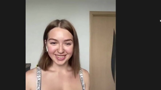 Порно актриса Honey Sasha